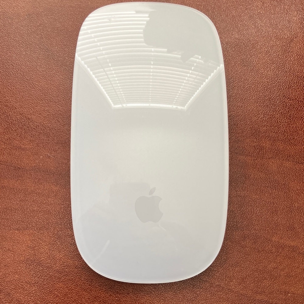 New Apple White Magic Mouse